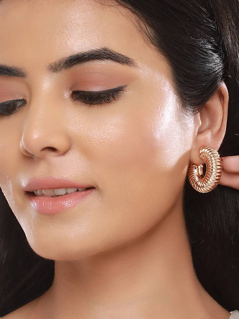 Anti-Tarnish Gold Plated Twister C Hoop Earrings : STER8014