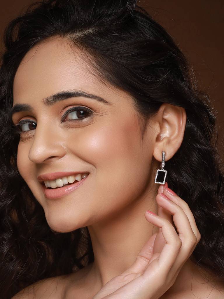 Silver Plated Black J Shaped Square Shaped Minimal Earrings : STER8119