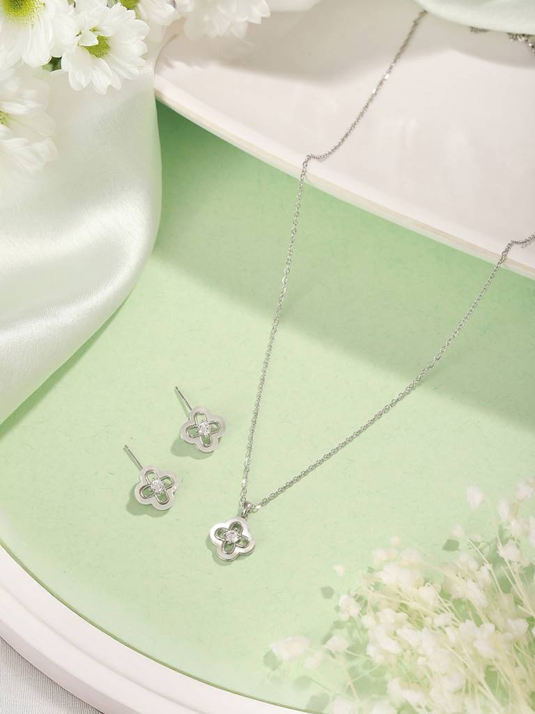Anti-Tarnish Rhodium Plated Ad Studded  Minimal Floral Pendant Jewellery Set : STLK8138