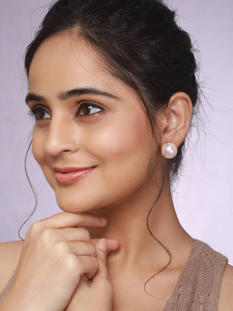 Anti-Tarnish Gold Toned Round  Pearl Studds 16 Mm  Studds Earrings : STER8158