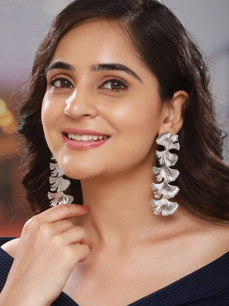 Anti-Tarnish Silver Plated Quirky Long Dangler Earrings : STER8163