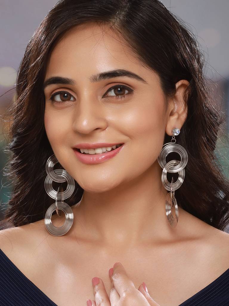 Anti-Tarnish Silver Plated Circular Drop Earrings : STER8164