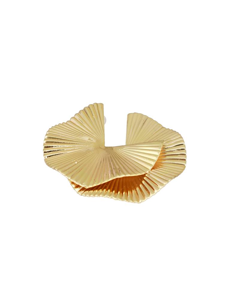 Anti-Tarnish Gold Plated Fan Shaped Disc Studds Earrings : STER8175