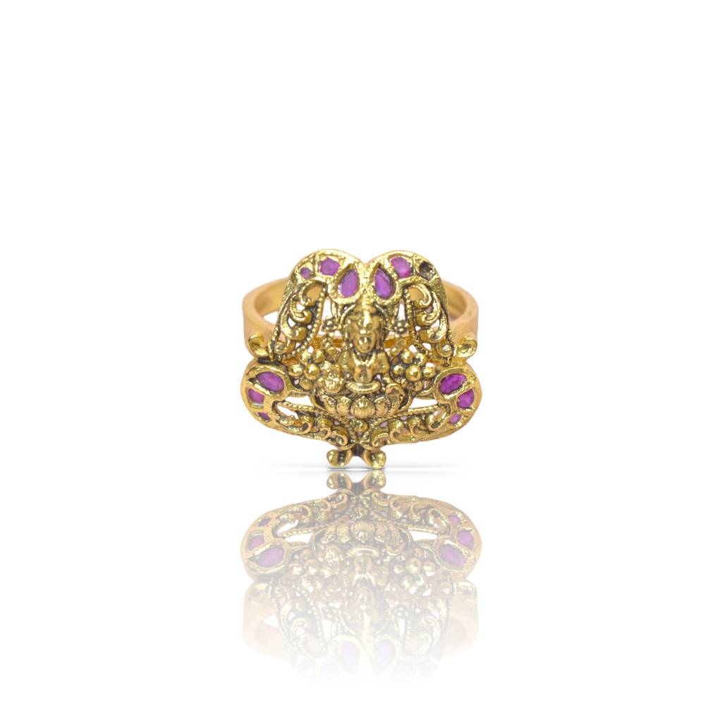 Divine Heritage Ring : 882