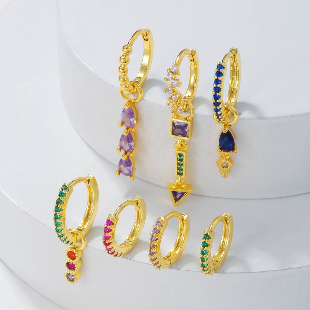 Set Of 7 18K Plated Antitarnish Multicolor Hoop Earring Set For Single Ear Only : AWU0125E319MC
