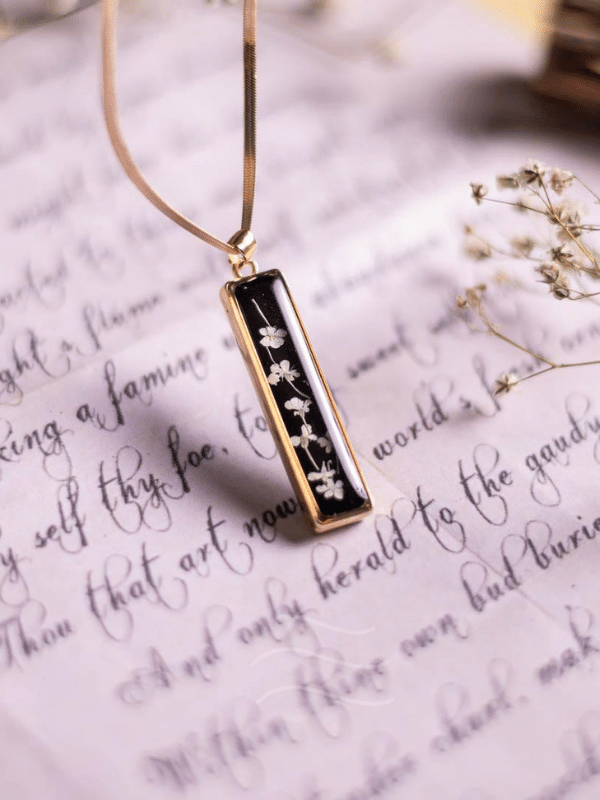 Nyx Unisex Necklace : LA-FC-NN