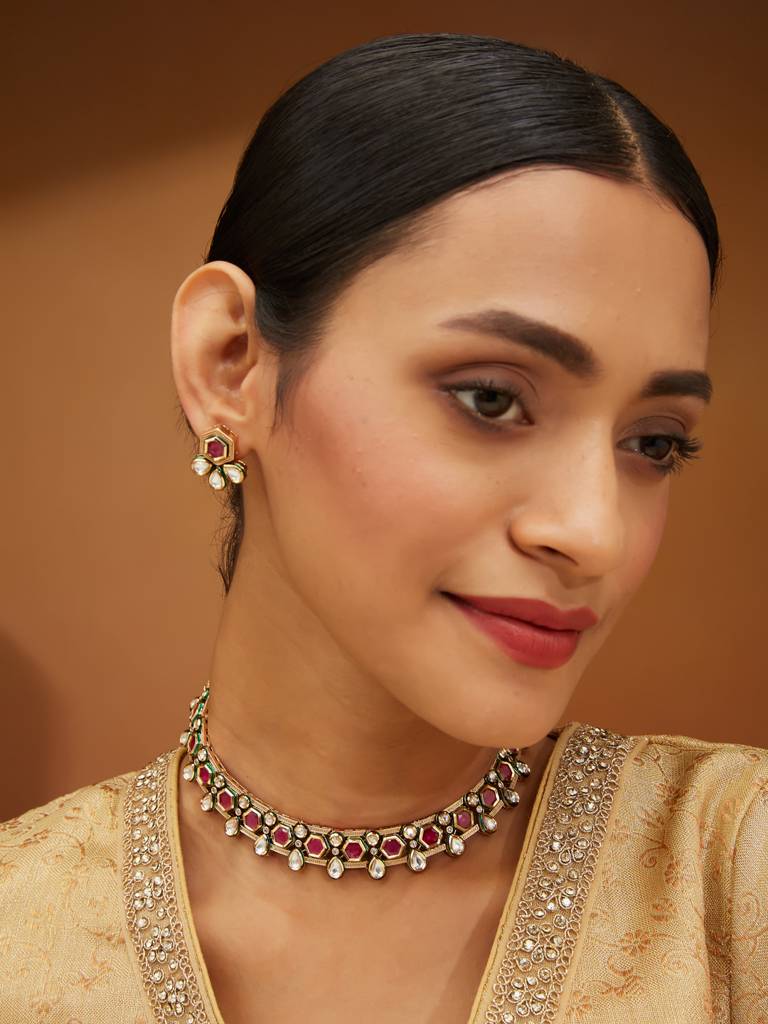 Stunning Kundan Necklace Set : YI24A0108N