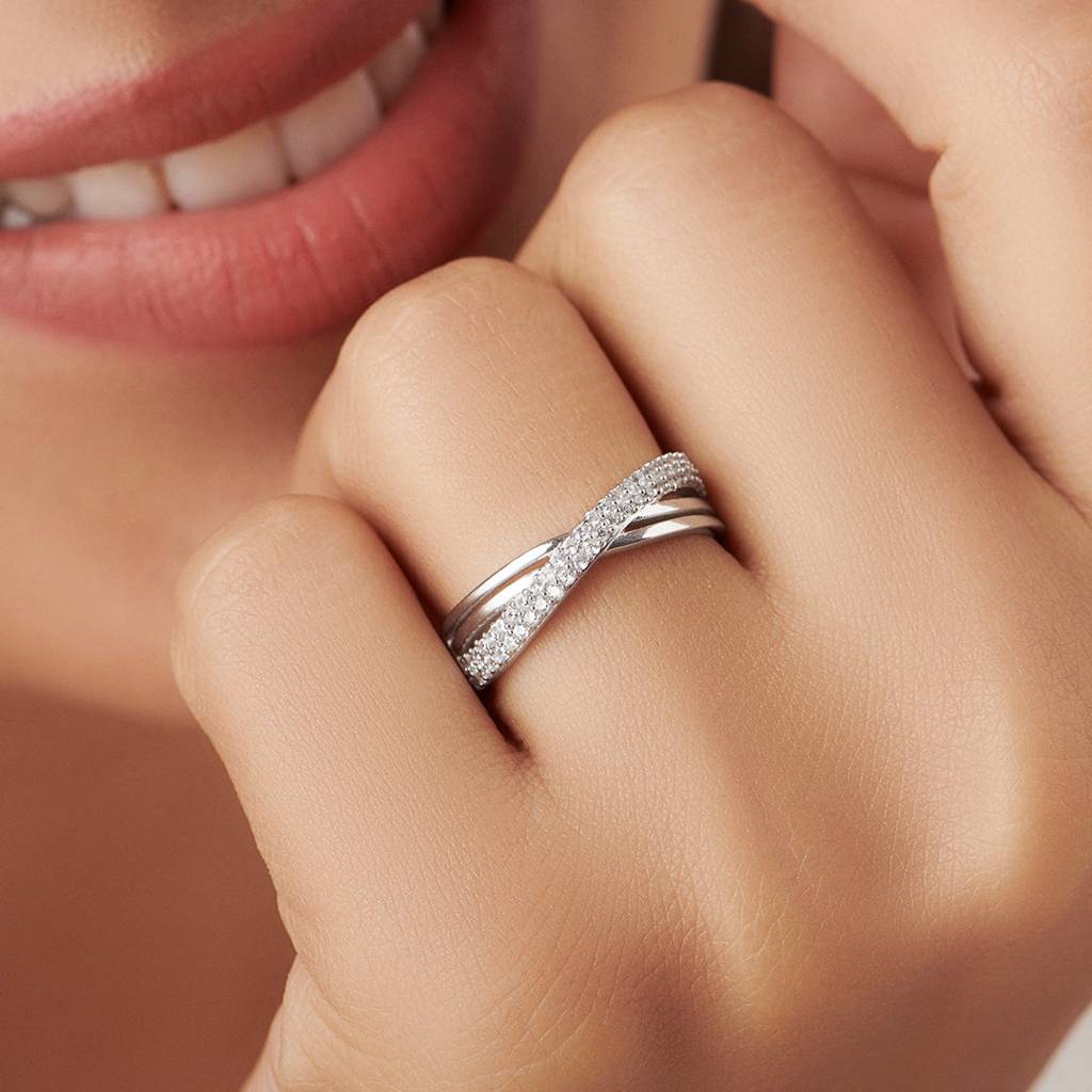 Divine Cross Rhodium Plated 925 Sterling Silver Women'S Ring : RNG-40317-6-R