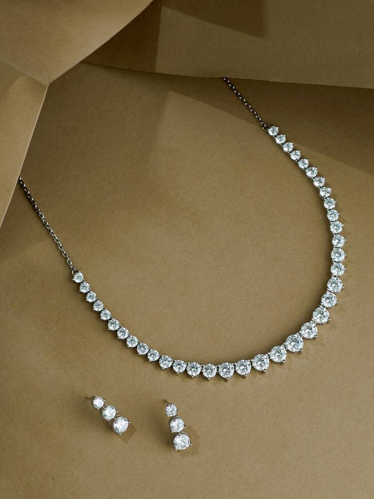 Cz Solitaire Silver Necklace Set. : YI24A0092N