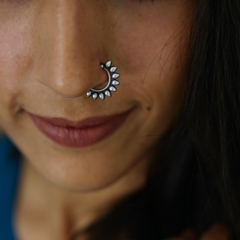 Petals Nath (Left) : Petals_Nath_Left_Pierced
