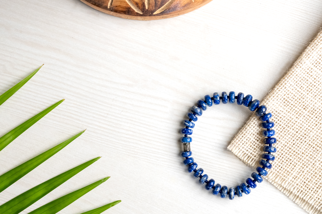 Lapis Lazuli Healing Gemstone Bracelet : LAPIS-LAZULI-BRACELET
