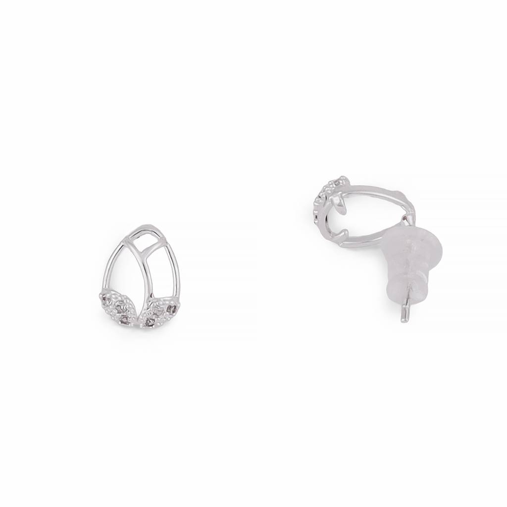 Pleasant Oval Shape Silver Plated Stud Earring For Women : 90SE70