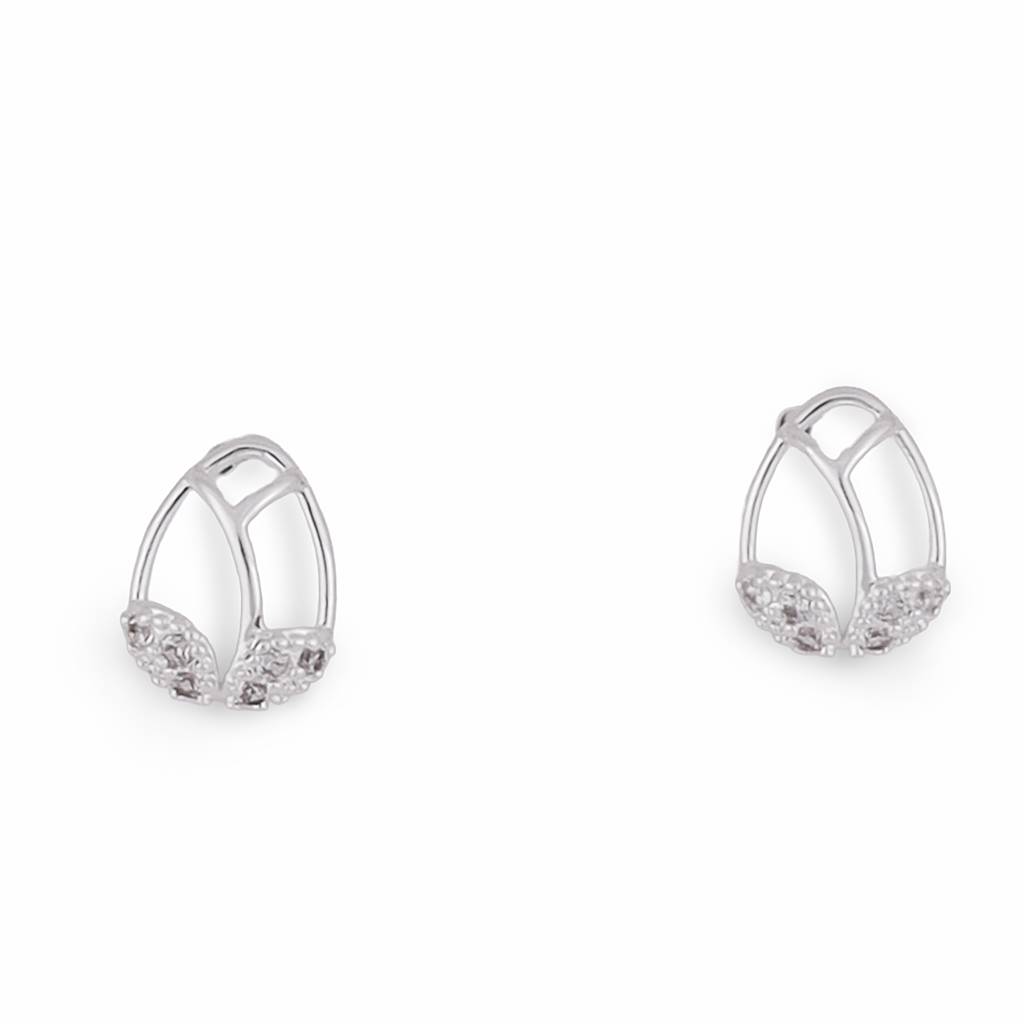 Pleasant Oval Shape Silver Plated Stud Earring For Women : 90SE70