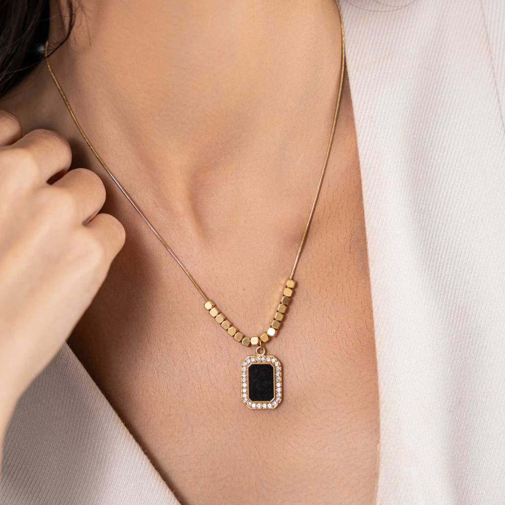 Clavicle Gemstone Bar Necklace - 18K Gold Plated : PD74