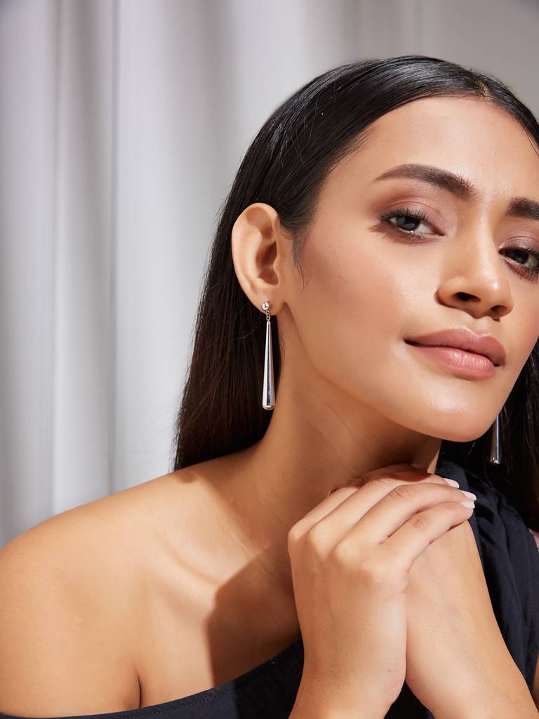 Modern Silver Drop Earrings : YI24A0158E