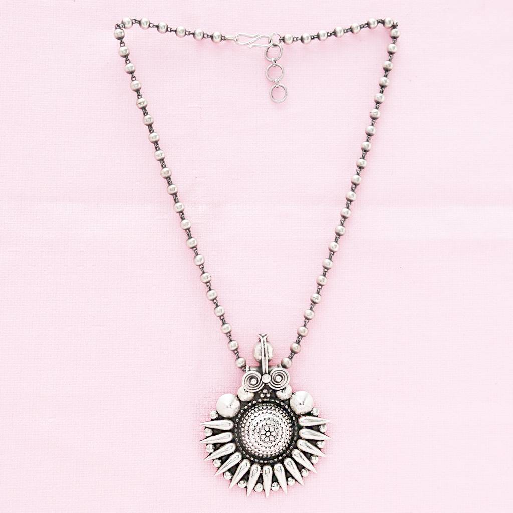 925 Pure Silver Antique Floral Design Necklace | Silver Long Chain Necklace : NL1024A