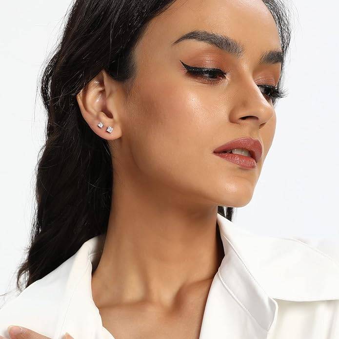 1 Ct / Pair Princess Glow Moissanite Stud Earrings : SquareCut_Snowflake_earring_1ct