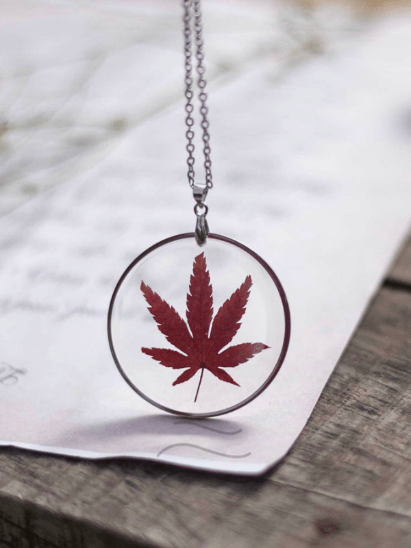 The Fall Locket : LA-FF-TFL-01