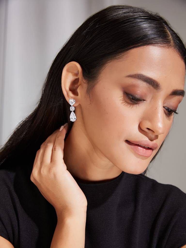 Silver Cz Solitaire Drop Earrings : YI24A0100E