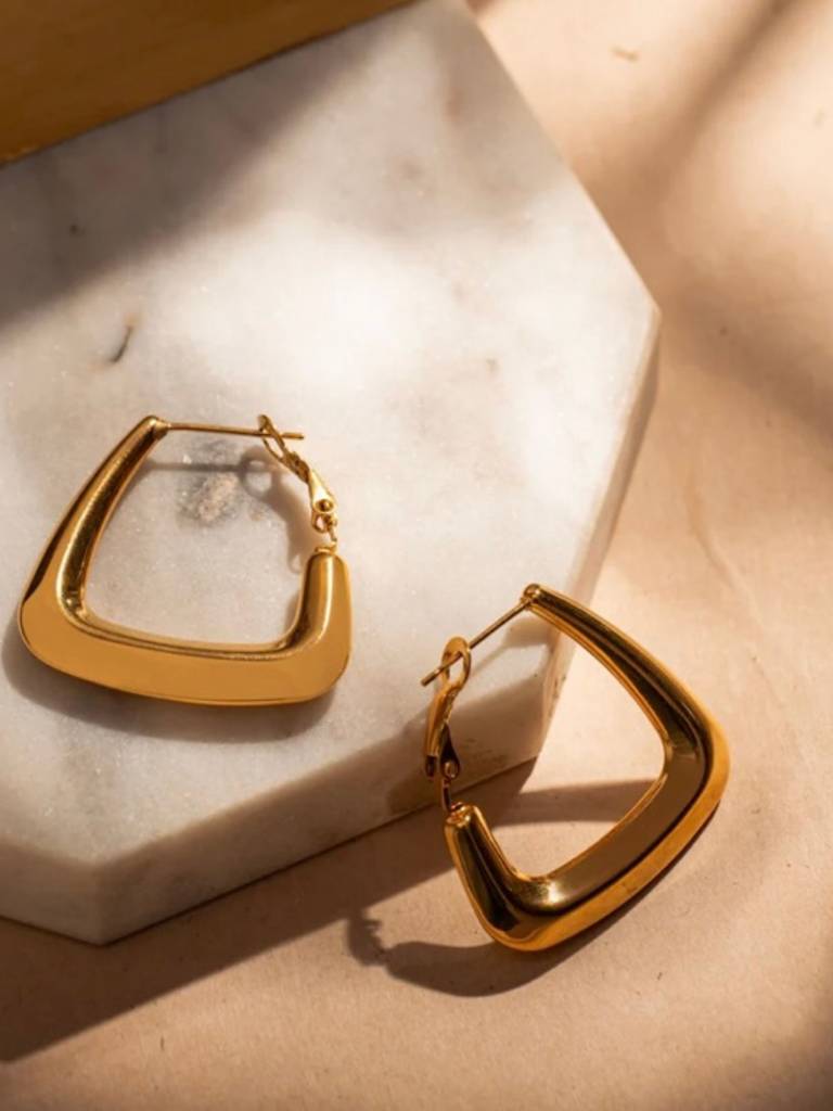 Fourfold Hoops : A-FOU-EARRI-A-0020-S