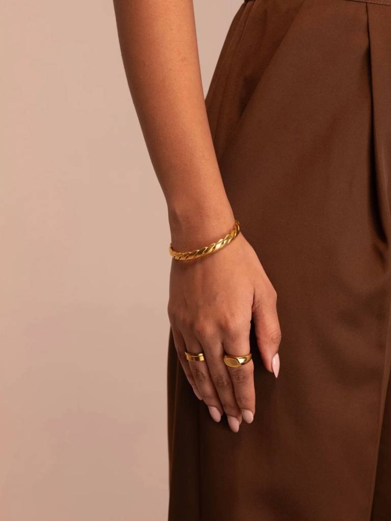 Serena Cuff Band : A-SER-BRACE-A-0126-S
