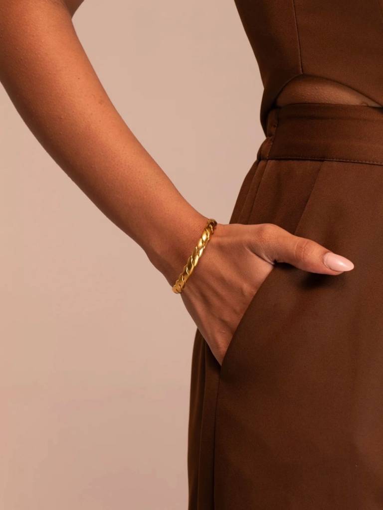 Serena Cuff Band : A-SER-BRACE-A-0126-S