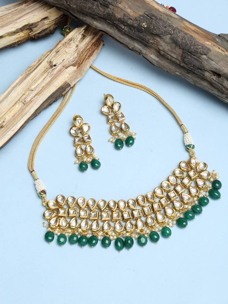 Stone Kundan Choker With Earrings : A380-119