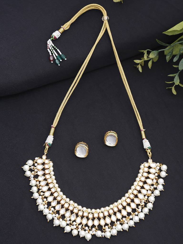 Kundan Choker With Pearls & Studs : A380-42