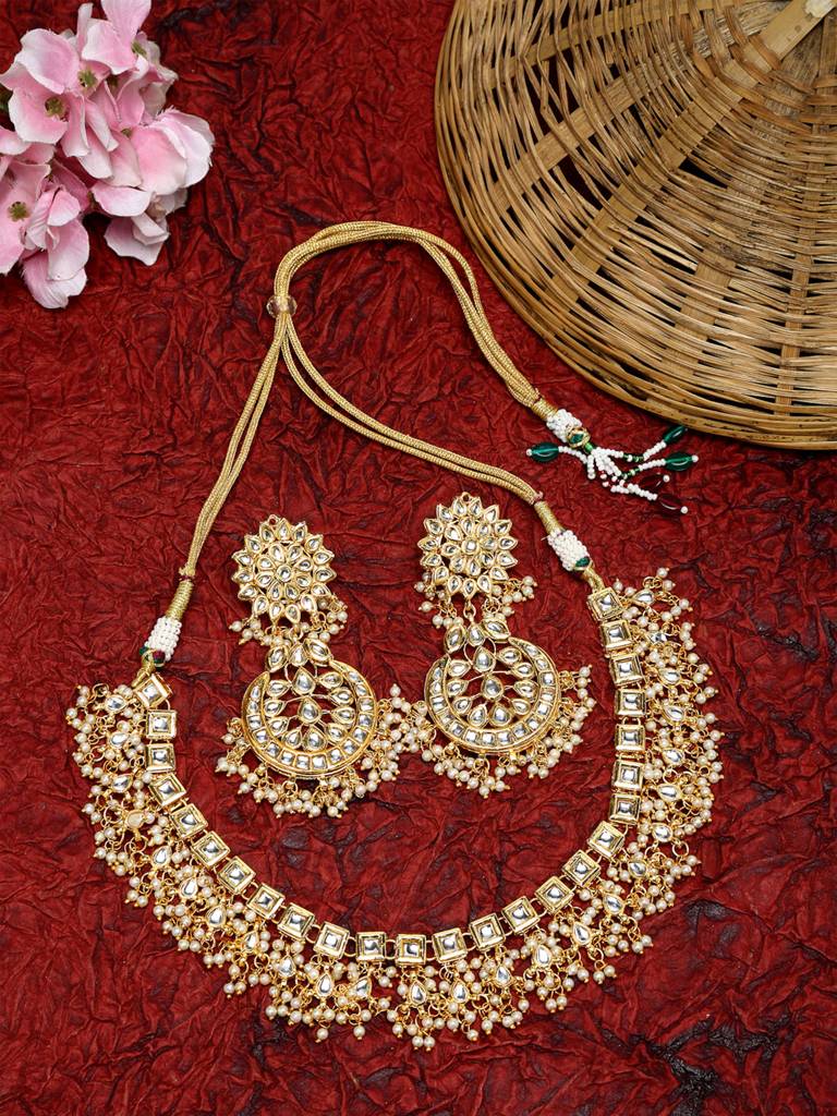 Stone Kundan Choker With Studs : A380-96
