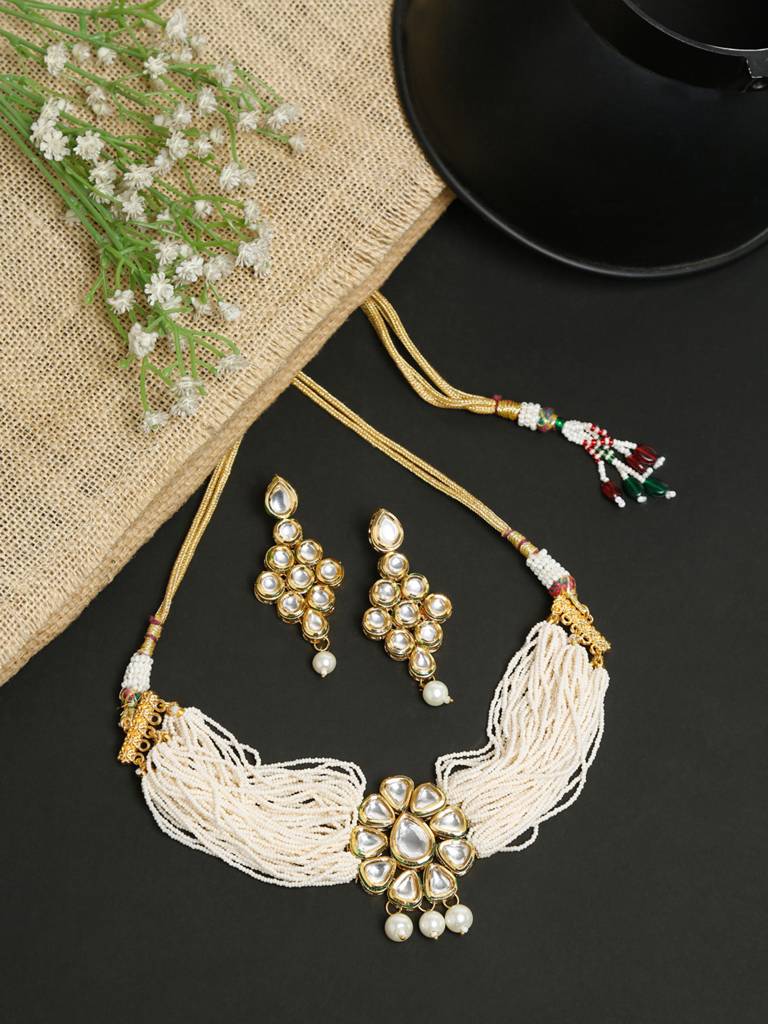 White Studded Kundan Choker With Earrings : A404-04
