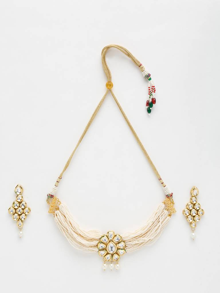 White Studded Kundan Choker With Earrings : A404-04
