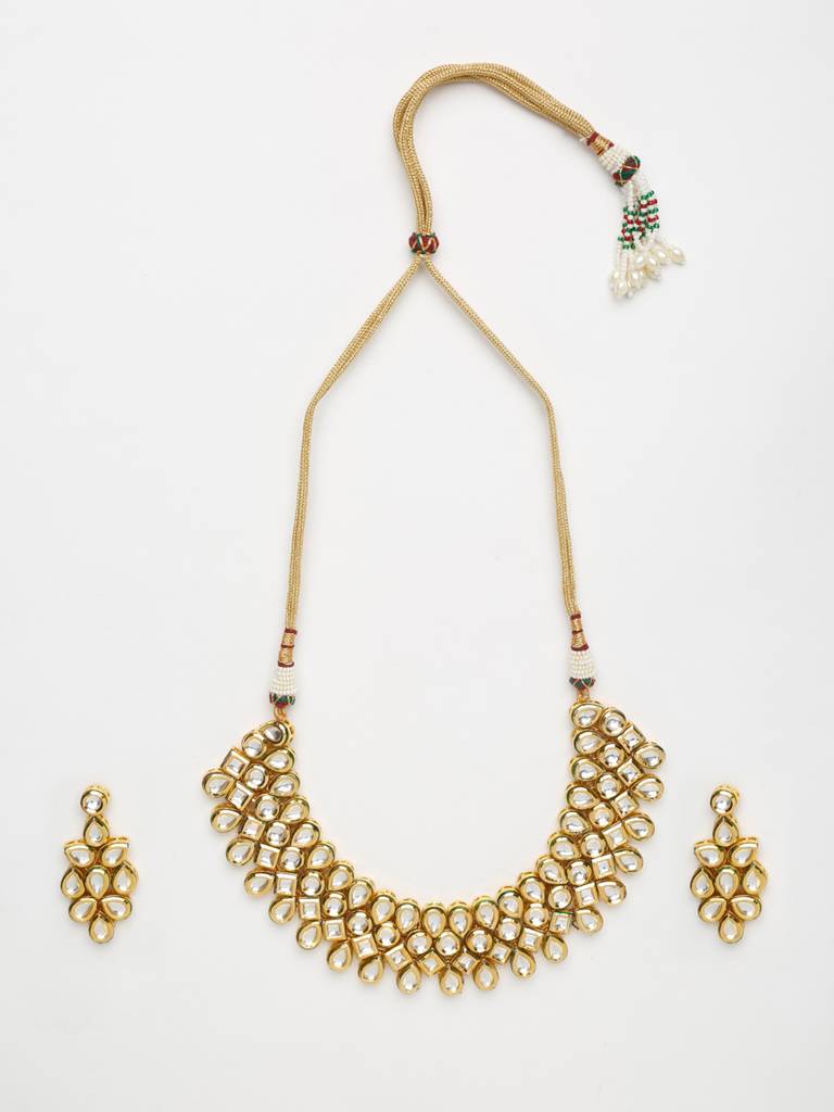 Handcrafted Kundan Choker With Earrings : A404-12