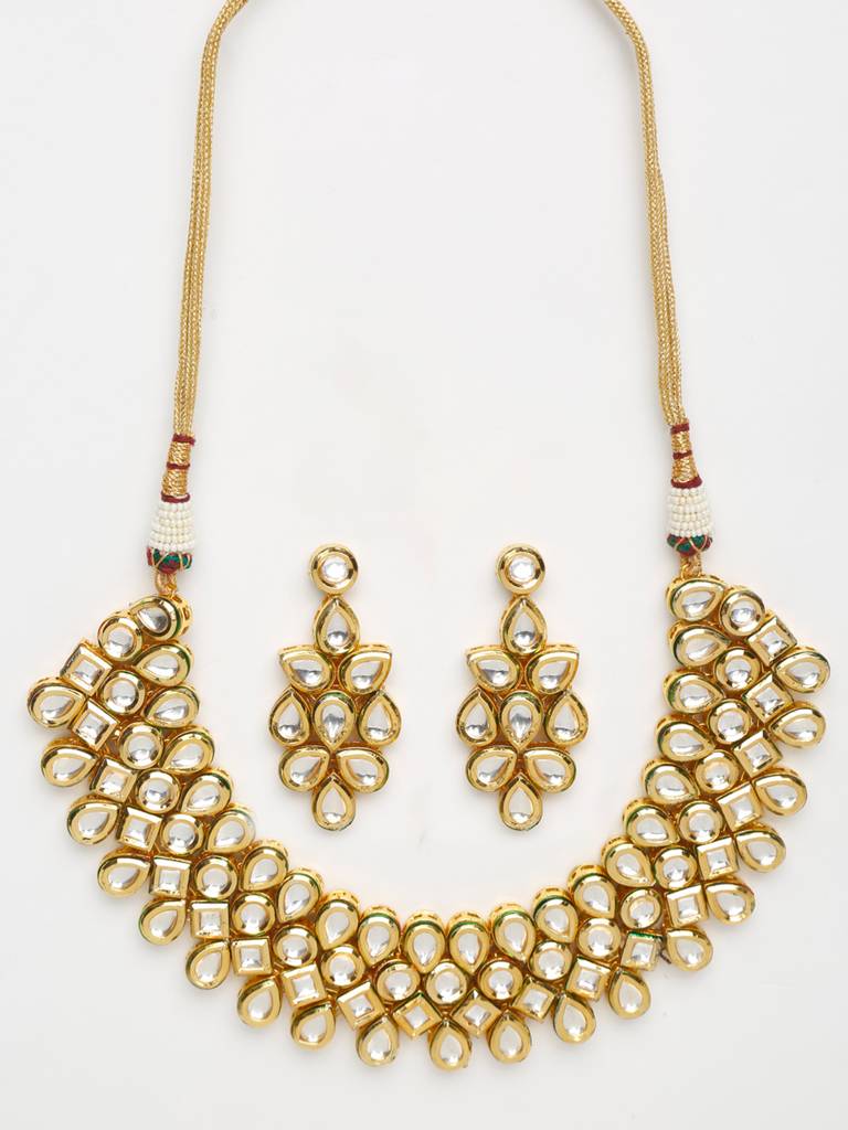 Handcrafted Kundan Choker With Earrings : A404-12