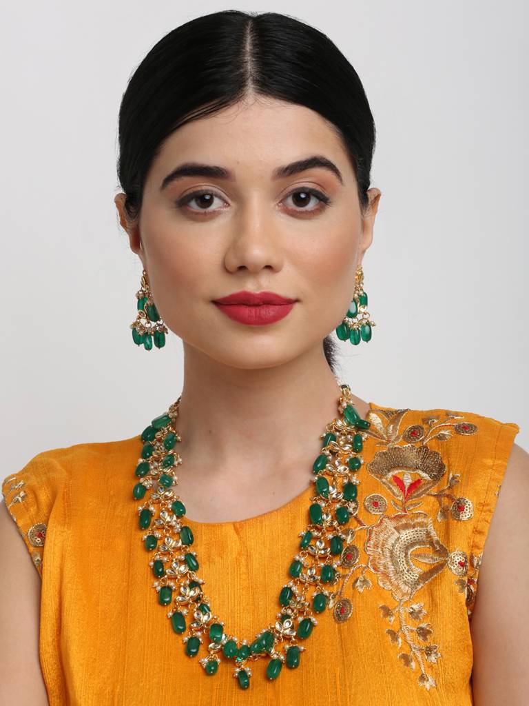 Green Kundan Neckpiece With Earrings : A404-18