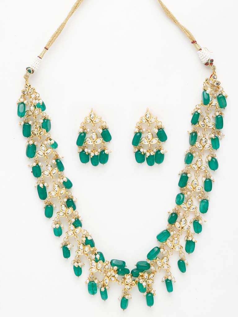 Green Kundan Neckpiece With Earrings : A404-18