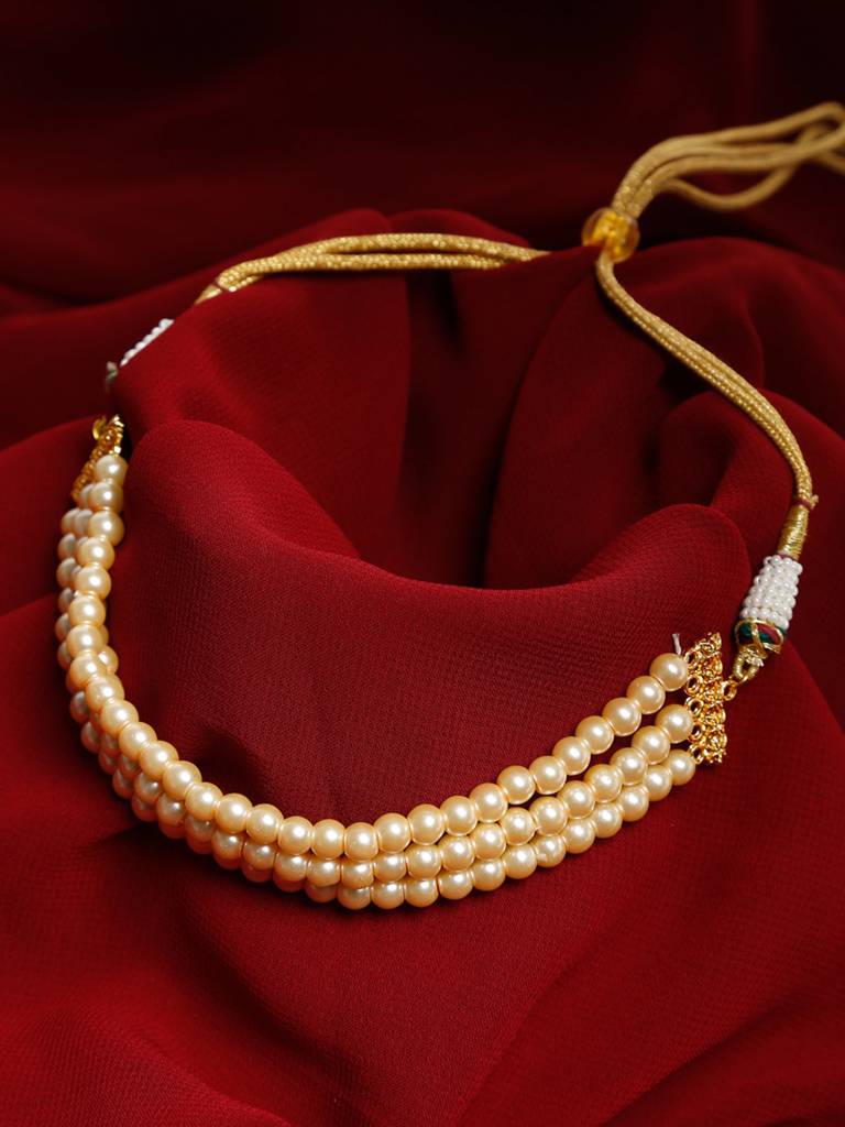 Cream Pearl Neckpiece : A404-19