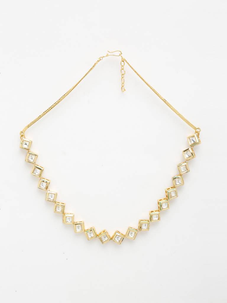 Diamond Shaped Kundan Neckpiece : A404-22