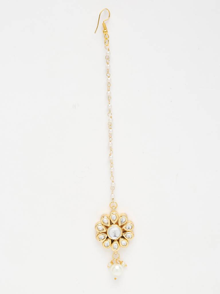 Gold And Kundan Handcarfted Maang Tikka : A404-89