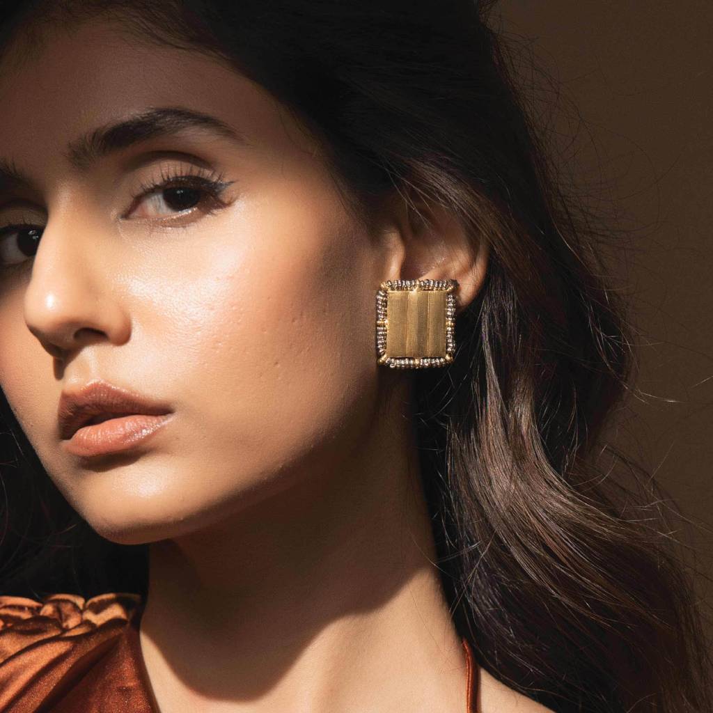 Sitara Studs : AAIN023