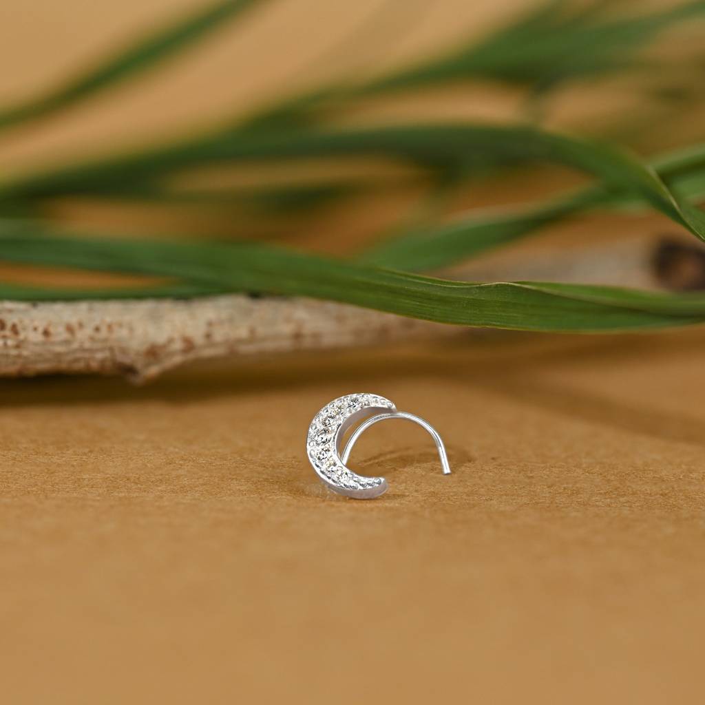 Half Moon Nose Pin In Silver Color : AANP319