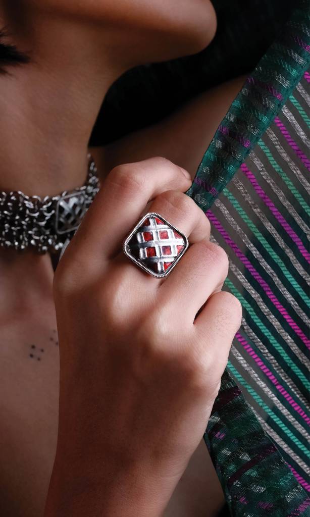 Roop Ring