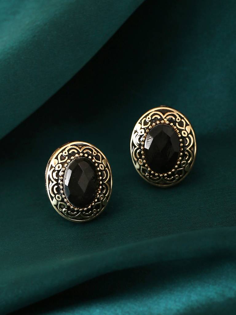 Black Oval Studs : ABDE02