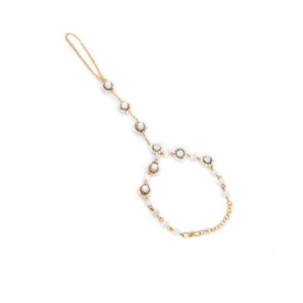 Golden Round Kundan With White Pearls Adjustable Hathphool Bracelet : ACB038