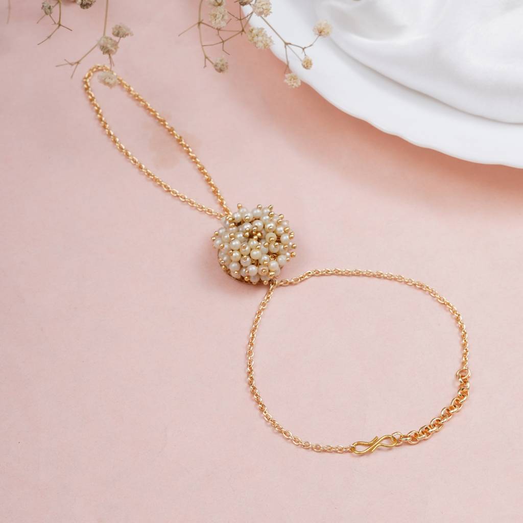 Golden Pearl Bloom Haathphool Bracelet : ACB039