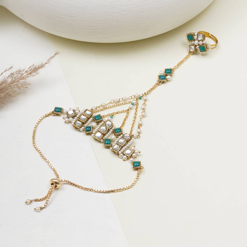 Gold-Plated Haathphool With Emerald Accents : ACB513