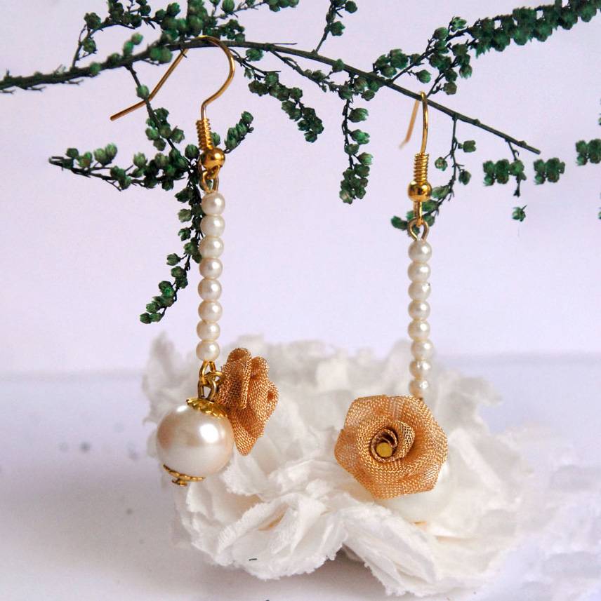 Dancing Duets Earrings : ACE049
