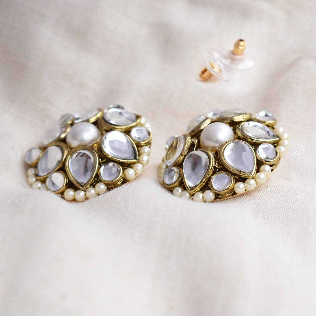Kundan Flower Stud Earrings : ACE190