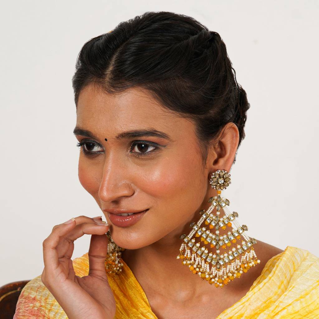 Traditional Kundan Dangler Earrings With Yellow Beads & White Pearls : ACE296