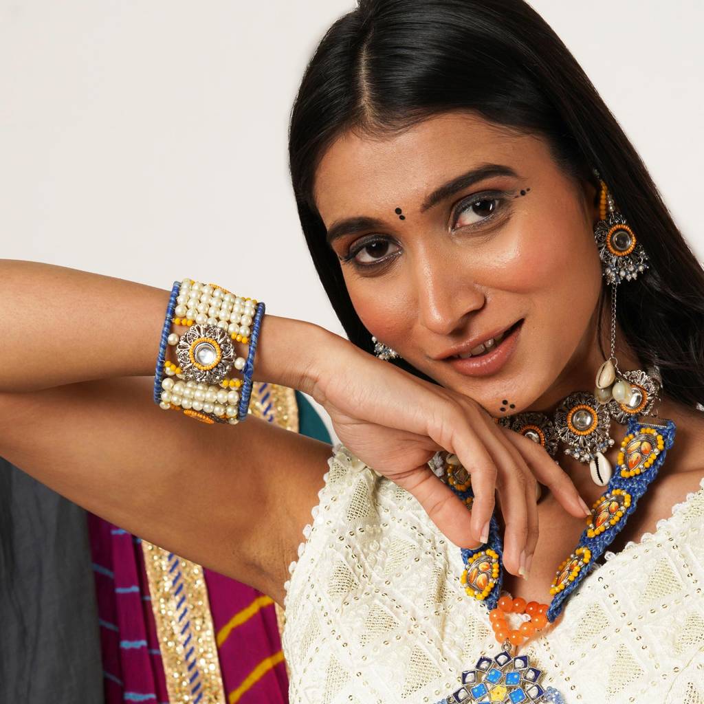 Boho-Inspired Complete Kundan Jewelry Set With Bangle,Necklace, Waistbelt, And Earrings : ACFS003