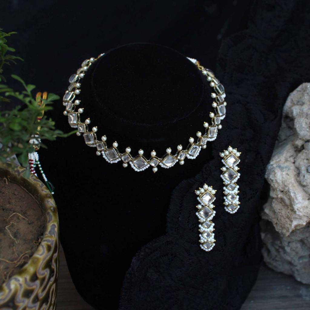 VâS Square Full Set With Necklace And Earrings : ACFS506